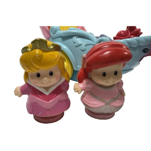 Fisher Price Little People Disney Little Mermaid Ariel's Musical Coach Carriage - Picture 7 of 9